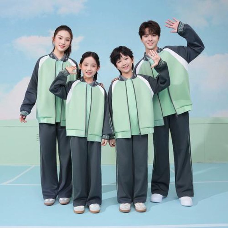 中小学校服定制,如何选择最合适的款式与面料?